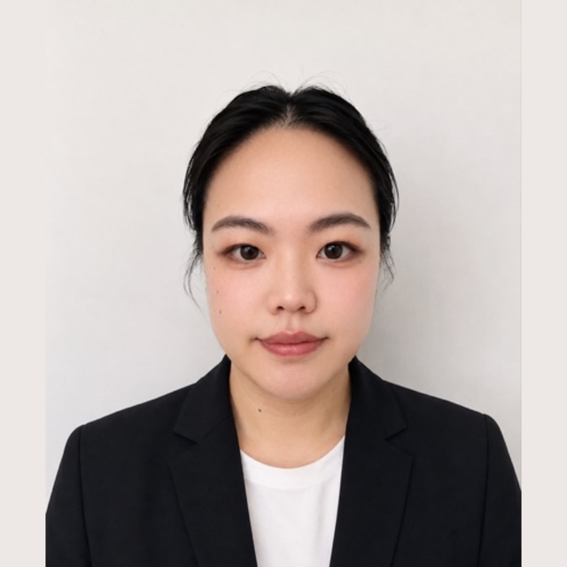 Portrait of Kelly Zhou, Marketing Assistant